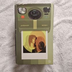 Polaroid Instant Camera 