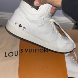 Louis Vuitton Men’s Shoes