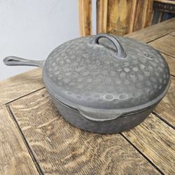 Cast Iron Ugly Hammered Chicken Fryer Deep Skillet