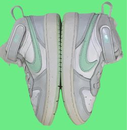 Nike Court Borough Mid 2 Toddler 8C Mint & White Good Condition
