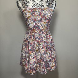 Forever 21 Women’s Sleeveless Dress Size M Daisy Print Multicolor Red Lining