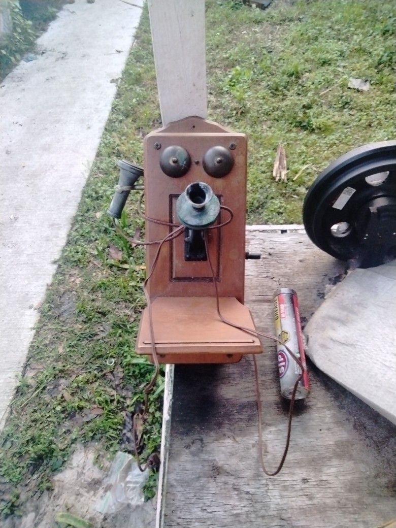 Real Ma Bell Phone. 😂