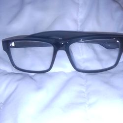 Dragon glasses