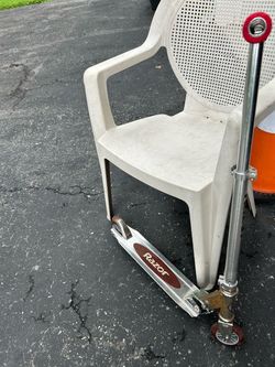 Razor scooter