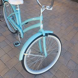 Girls Huffy Cruiser