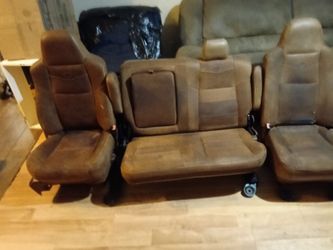 2005 King ranch leather seats front and back seat