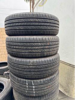 195-65r15 Kuhmo tires en excelentes condiciones de vida las 4