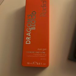 Rodial Dragon’s Blood Eye Gel Hydrate & Tone