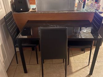 Kitchen table