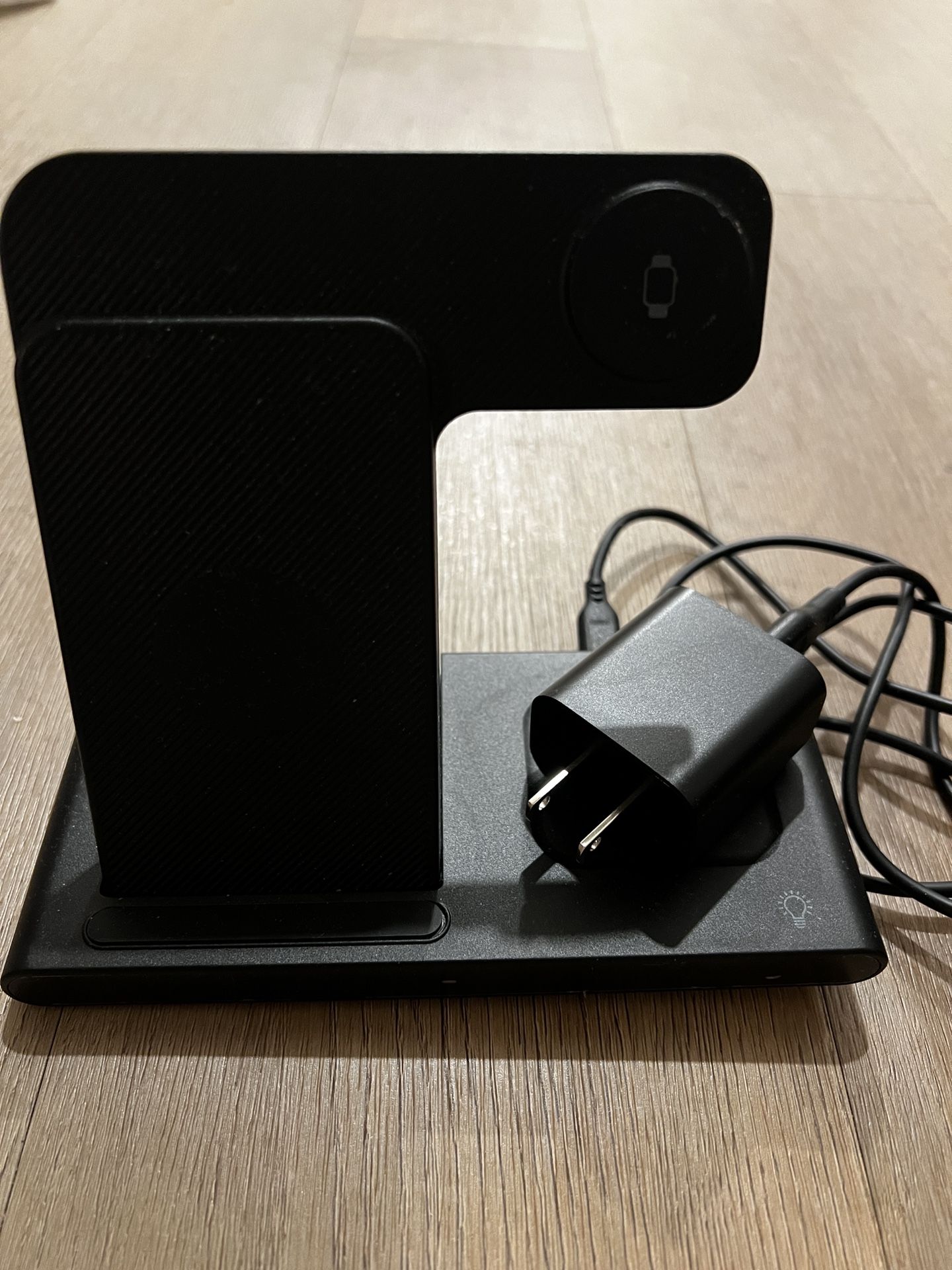 Wireless Charger iPhone Charging Station: 3 in 1 Charger Stand Multiple Devices for Apple