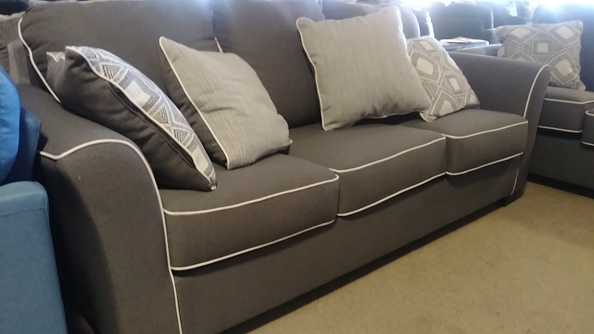 Sofa love seat