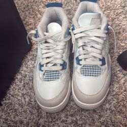 Air Jordan 4 Retro Military Blue 