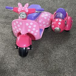 Minnie kids tricycle