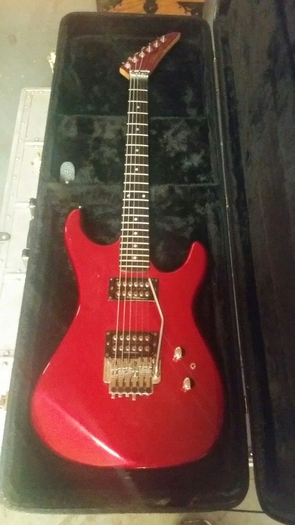 Kramer Striker 200ST 1987 Candy Apple Red Floyd Rose Trem