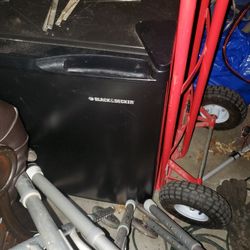Black & Decker Mini Fridge 