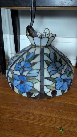 Floral stained glass hanging light fixture