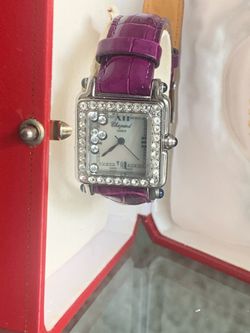 Lady’s watch small size.  Fontainbleau area