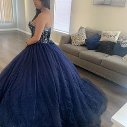 Size 8 Navy Blue Quinceañera Dress