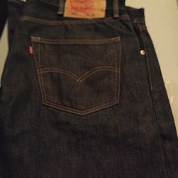 Levi's 