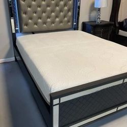 Refino Led Panel Bedroom Set King