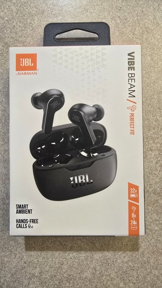 Bundle Wireless Bubs And Bluetooth Keyboard 