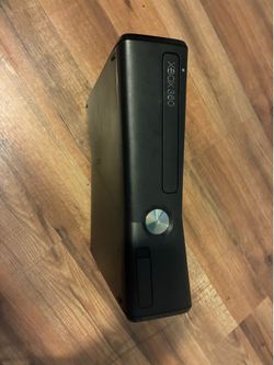 Xbox 360 Console Bundle (Untested – As Is)