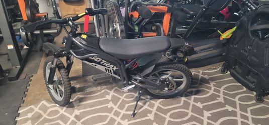 Electric dirt  bike Go Trax