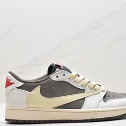 Jordan 1 Low Travis Scott Reverse Mocha 257