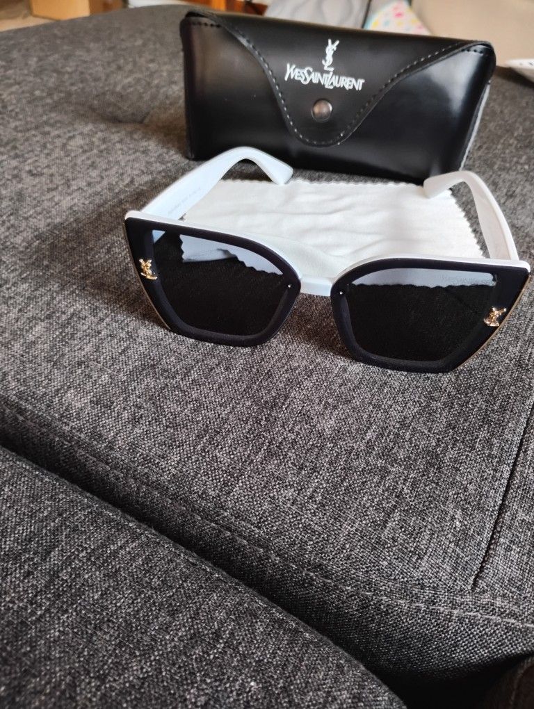 Sunglasses New W Case