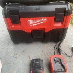 milwaukee m18 portable vacuum wet or dry 