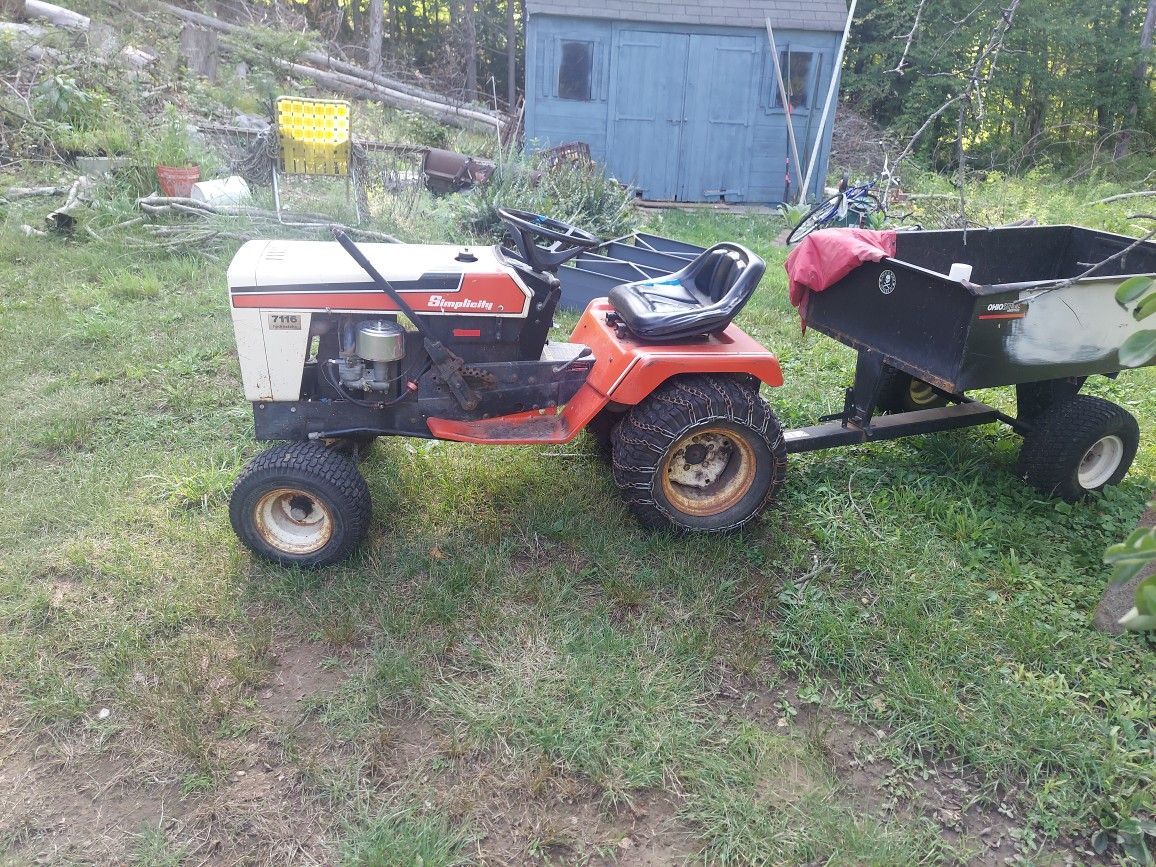 Simplicity 7116 Garden Tractor