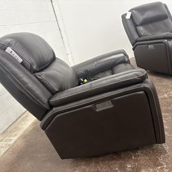 Manual recliner Delivery Available
