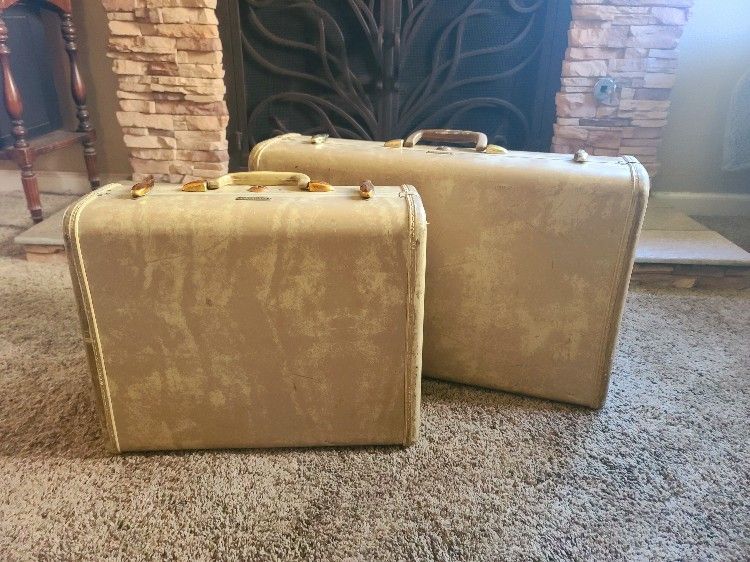 Vintage Samsonite suitcase / luggage set