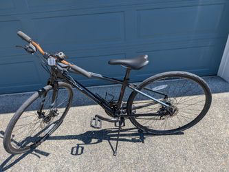 Fuji Absolute 8 Speed Hybrid Bike