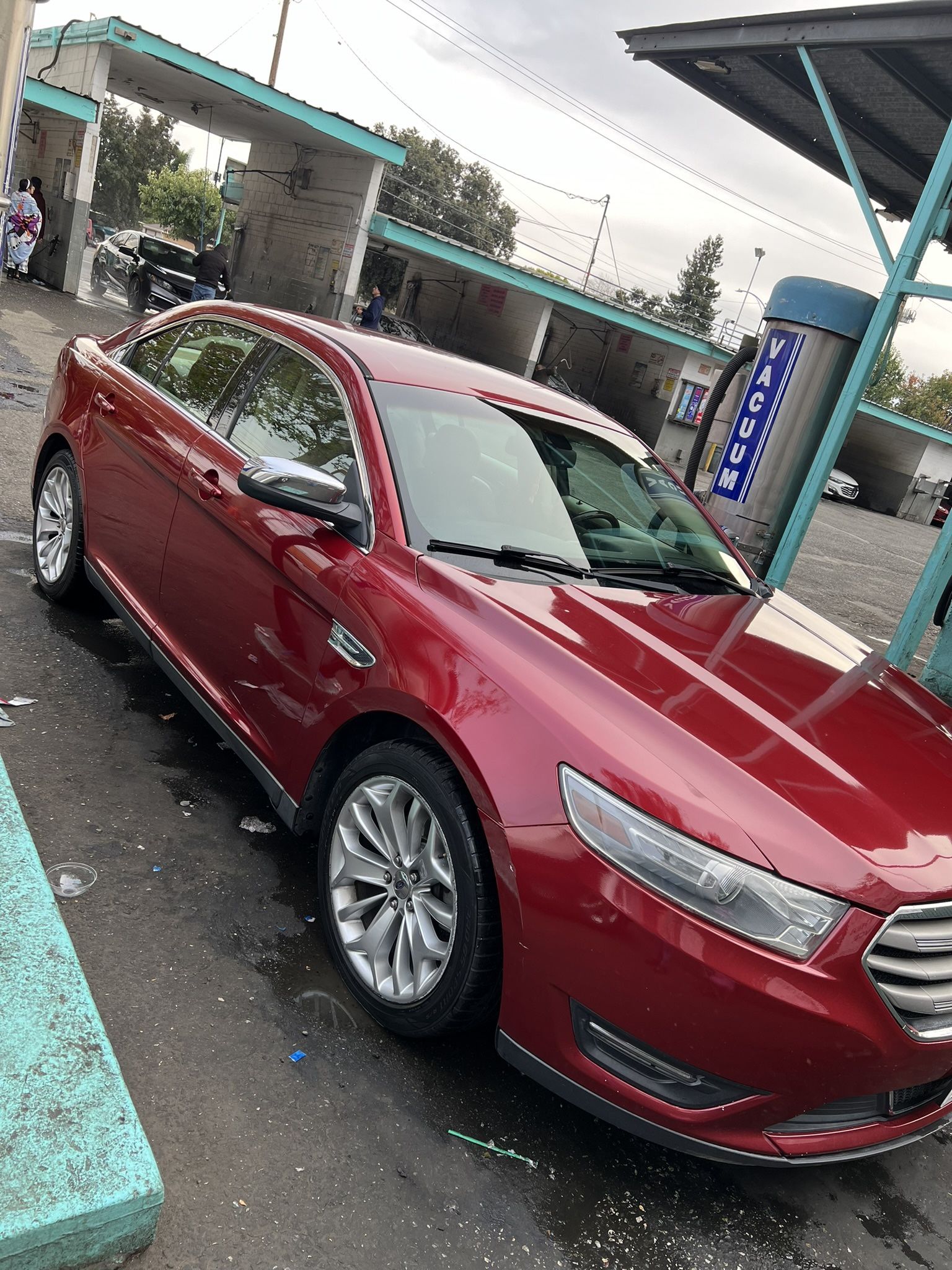 2014 Ford Taurus