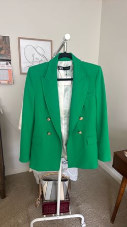Zara women’s jacket