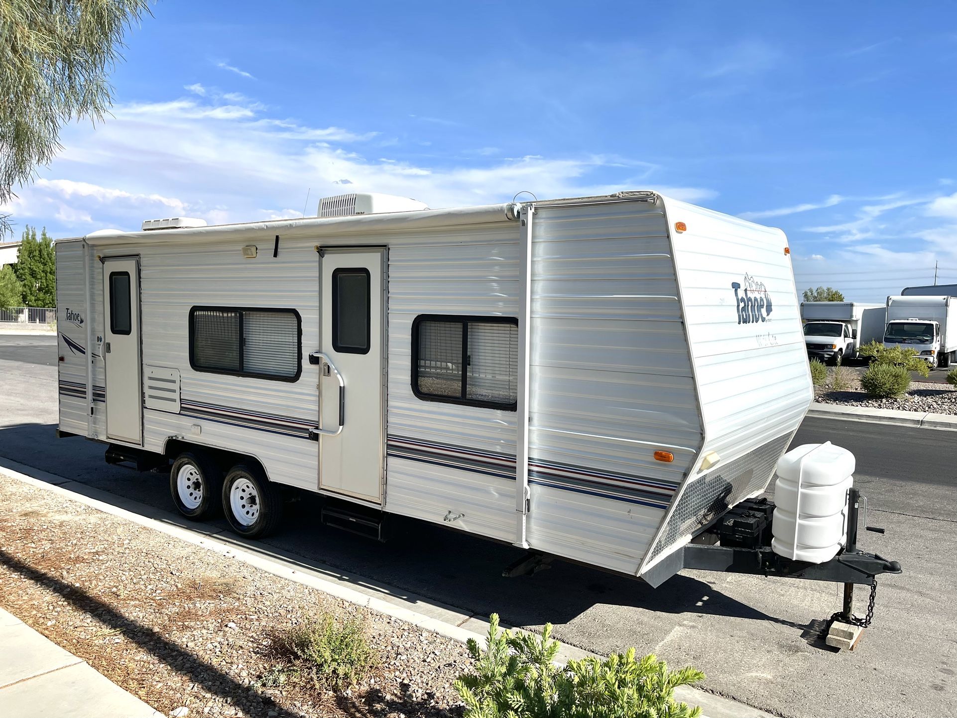 2004 Travel trailer 23 feet for Sale in Las Vegas, NV - OfferUp