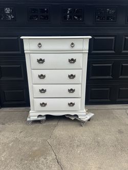 Tall dresser