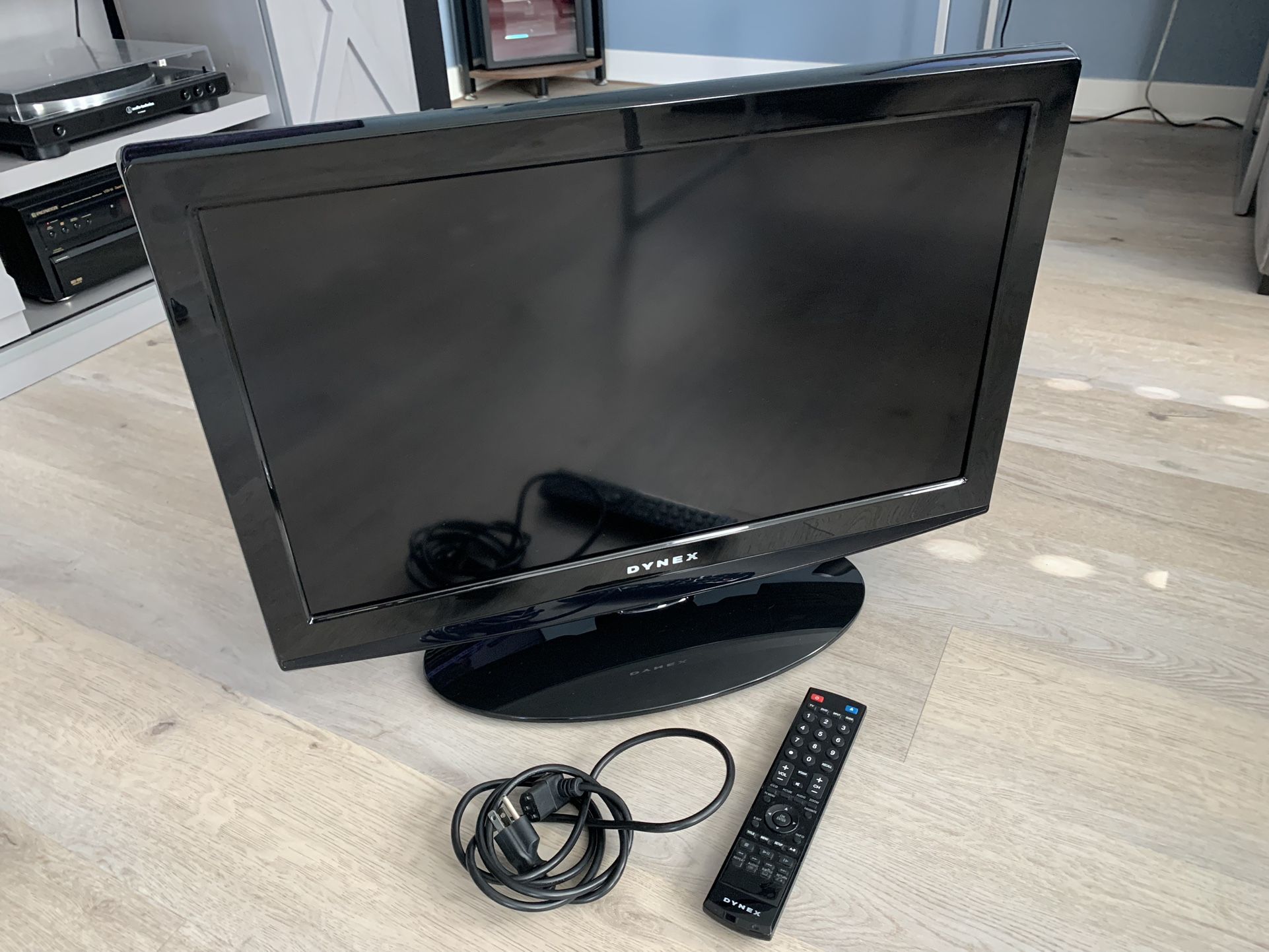 Flatscreen TV - Built in DVD Player