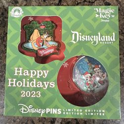 Disney Christmas Pins 