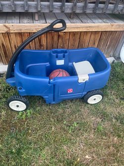 Blue wagon kids
