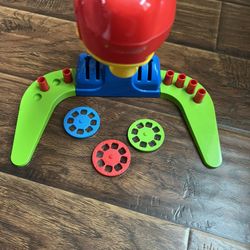 Kinetic Sand Kit And Art Projector 