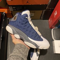 Jordan Flint 13s size 8 USED But Clean