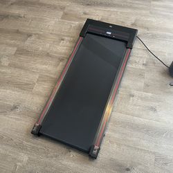 Walking pad - Barely Used (Like New)