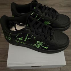 Air force1 LV8 GS
