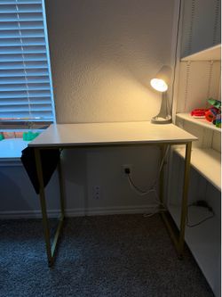 Desk / Table