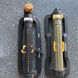 Water sprinklers- 2 for 20 or 1 for 10$