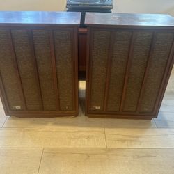 Fisher XP10 Vintage Speakers