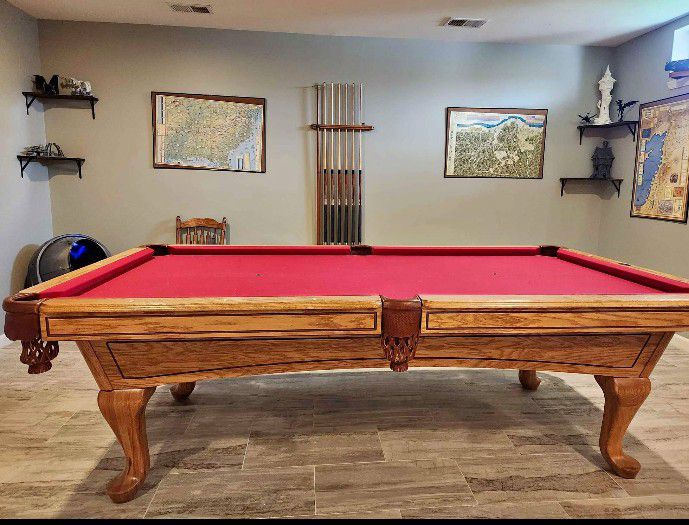 Beautiful Pool Table Can Deliver And Install 