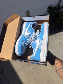 Blue Nike Air Force’s